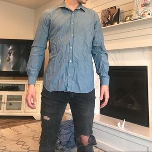 Men’s casual button up shirt